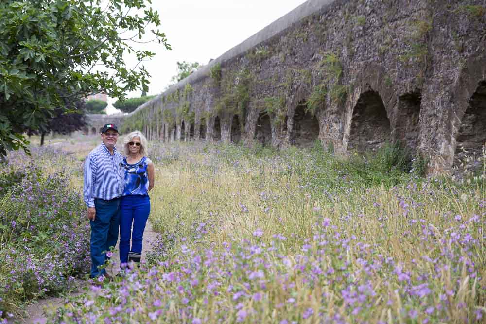 Portrait photo of a visit at the aqueducts Parco Appio Claudio in Rome