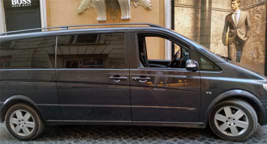 Mercedes Viano minivan shopping outlet tour