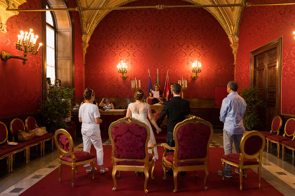 Getting married in the Rome Campidoglio town hall